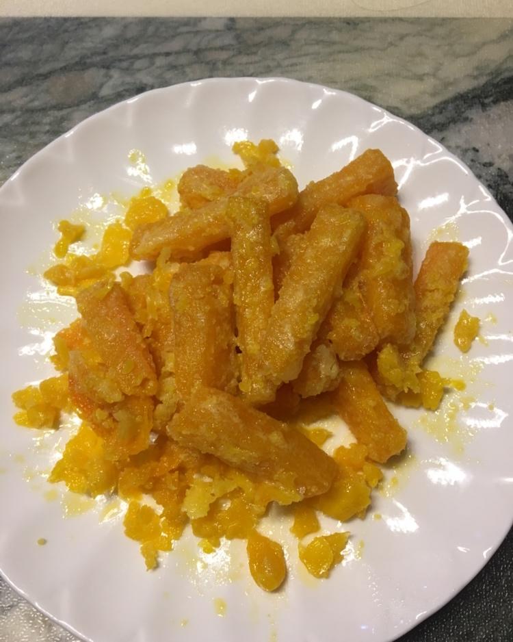 咸蛋黄焗南瓜，黄金好搭档！
