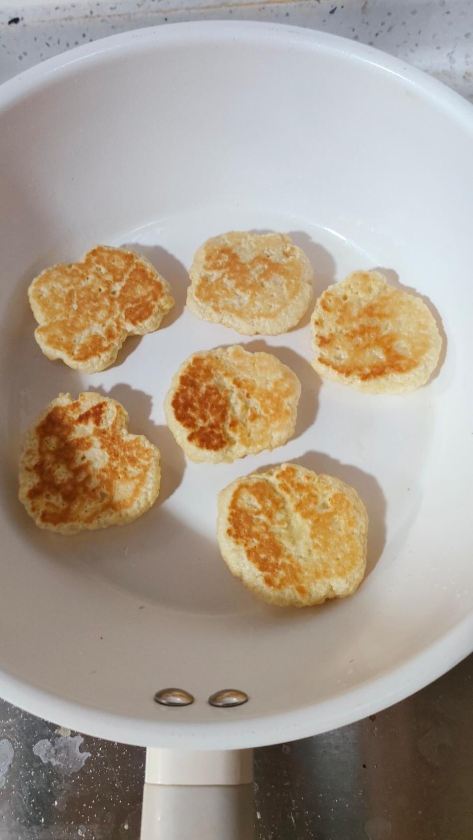 米粉鸡蛋饼🍳㊙️——绝对是消耗婴儿米粉的最佳方法！