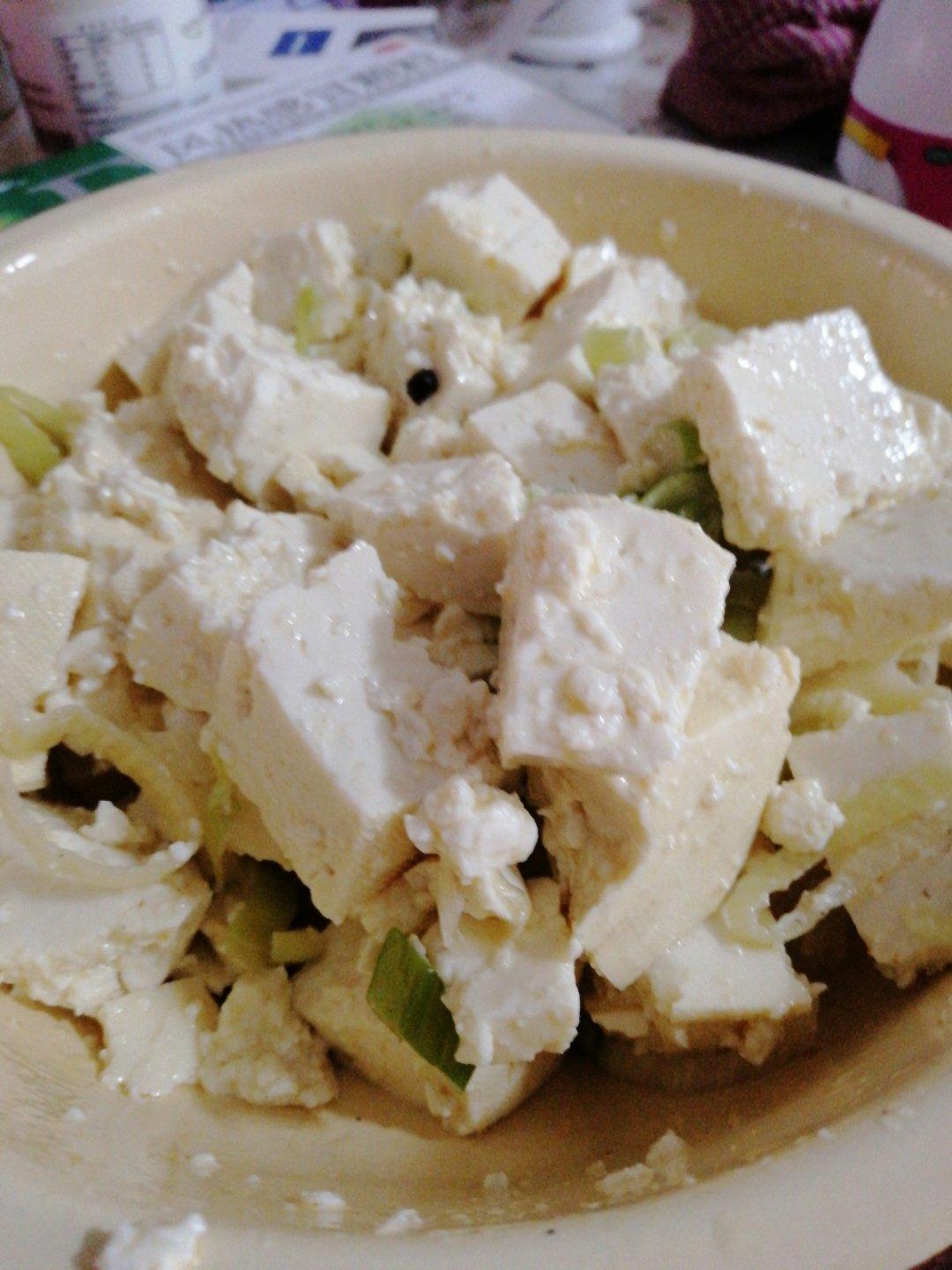 小葱拌豆腐