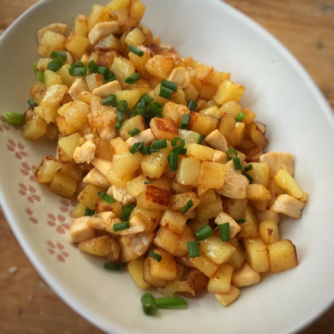 一道怎么做都好吃的干煎土豆鸡丁（红烧，咖喱，椒盐，孜然）