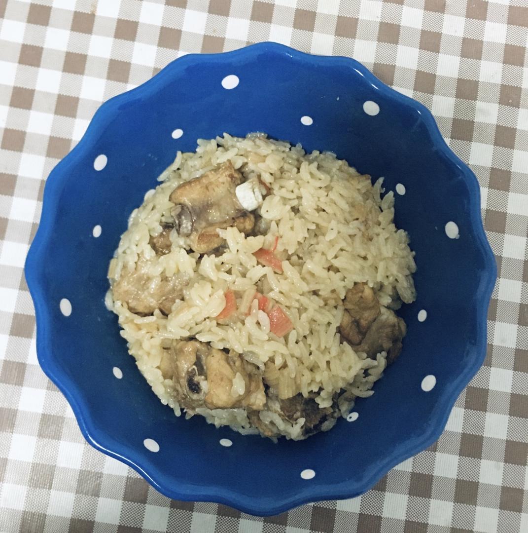 喷香排骨焖饭（爆好吃）