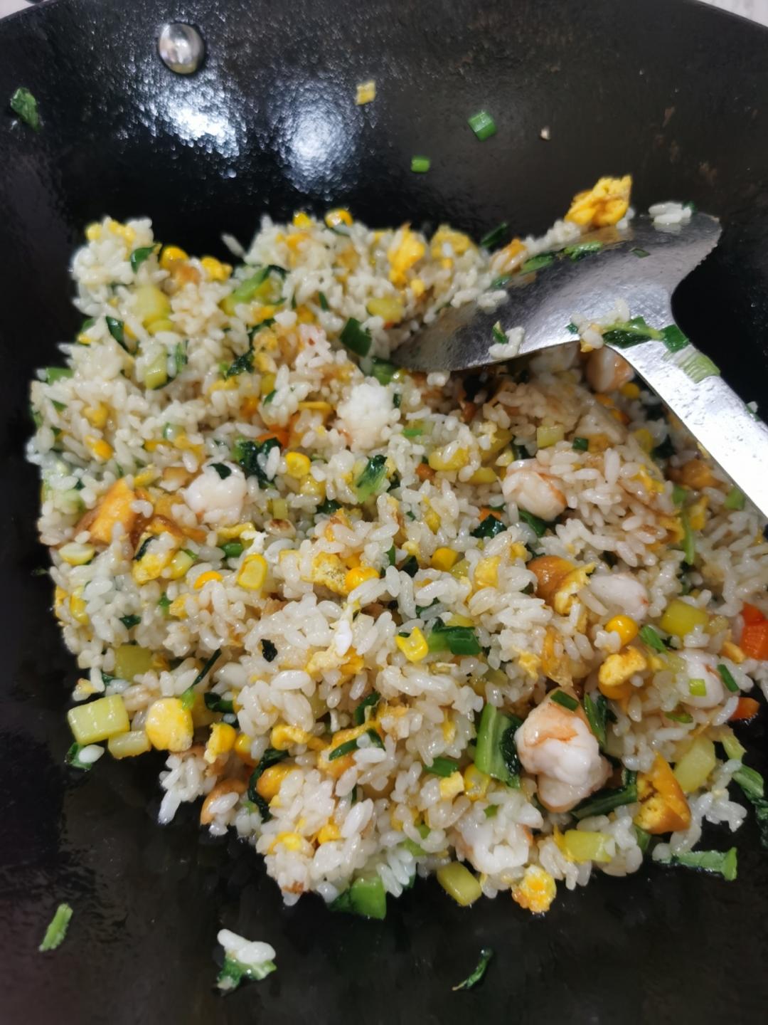 比餐厅还好吃的黄金虾仁蛋炒饭㊙️鲜香浓郁👍