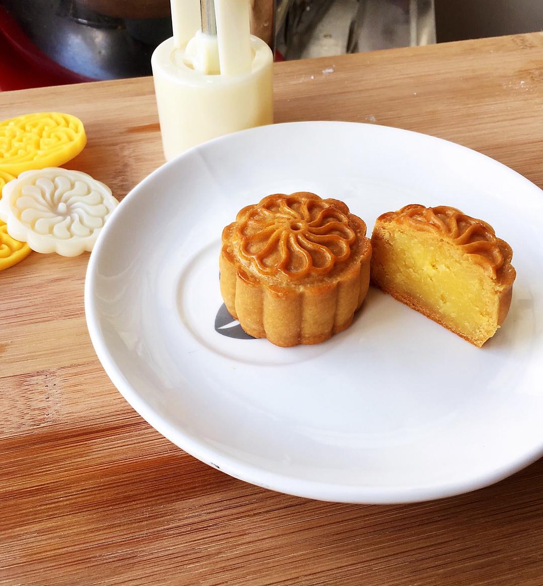 金沙奶黄月饼