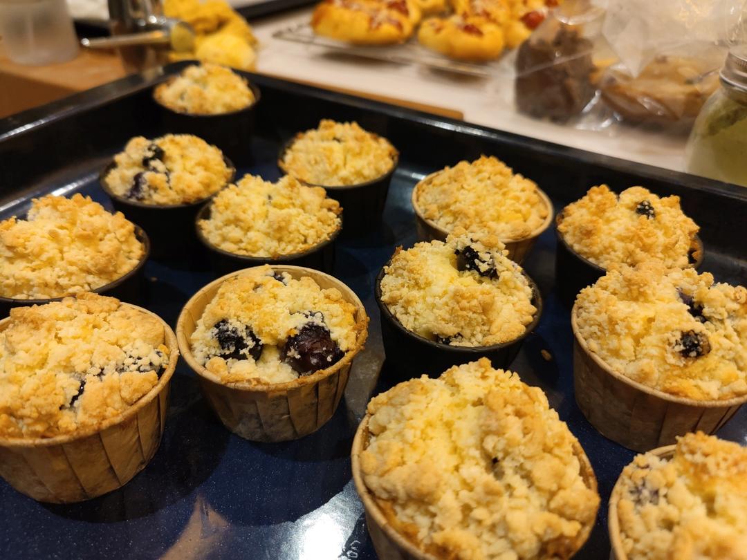 比星爸还好吃的蓝莓麦芬杯子蛋糕（blueberry muffins）（马芬蛋糕）