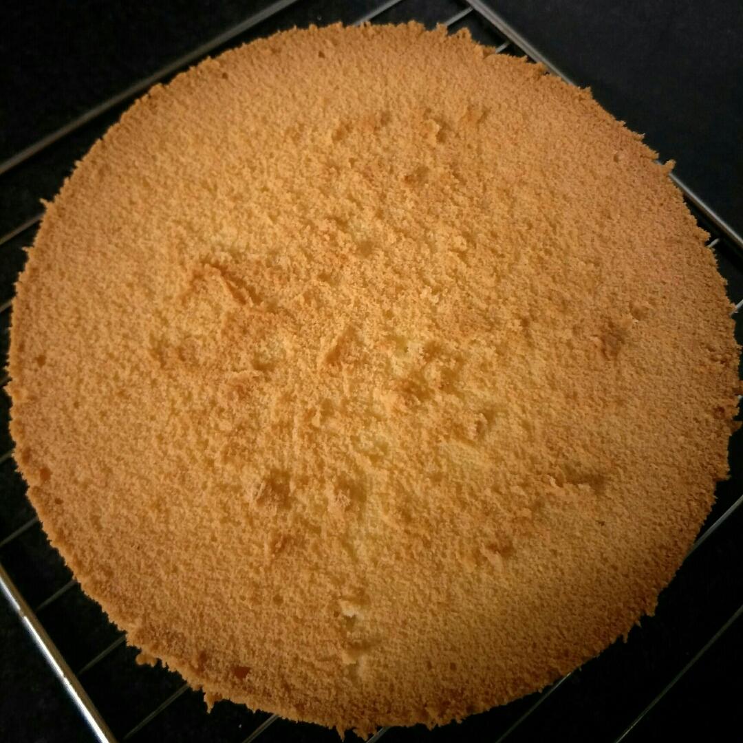 八寸戚风蛋糕