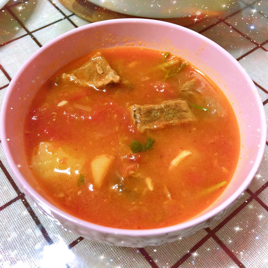 老丁的私房菜-番茄牛腩煲