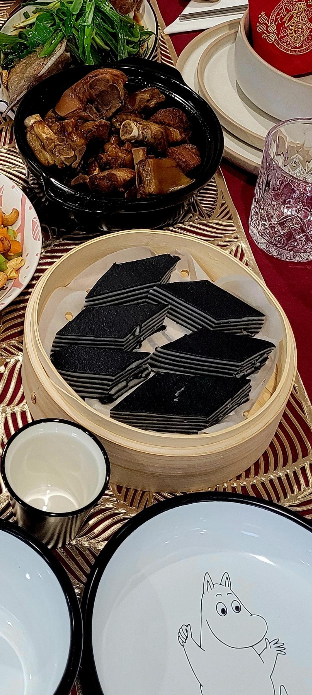 芝麻椰汁千层糕