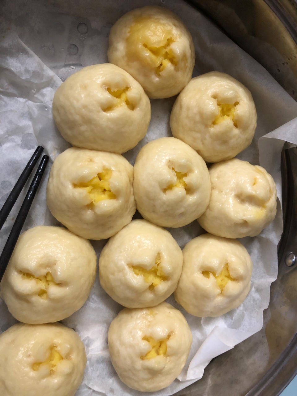 奶黄馅儿和奶黄包