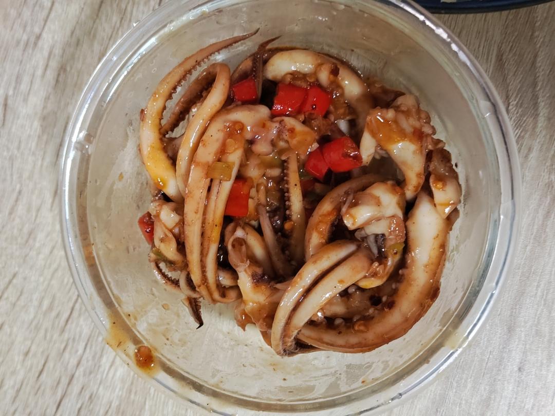 超下饭的孜然鱿鱼须，香辣爽嫩，比烧烤还好吃