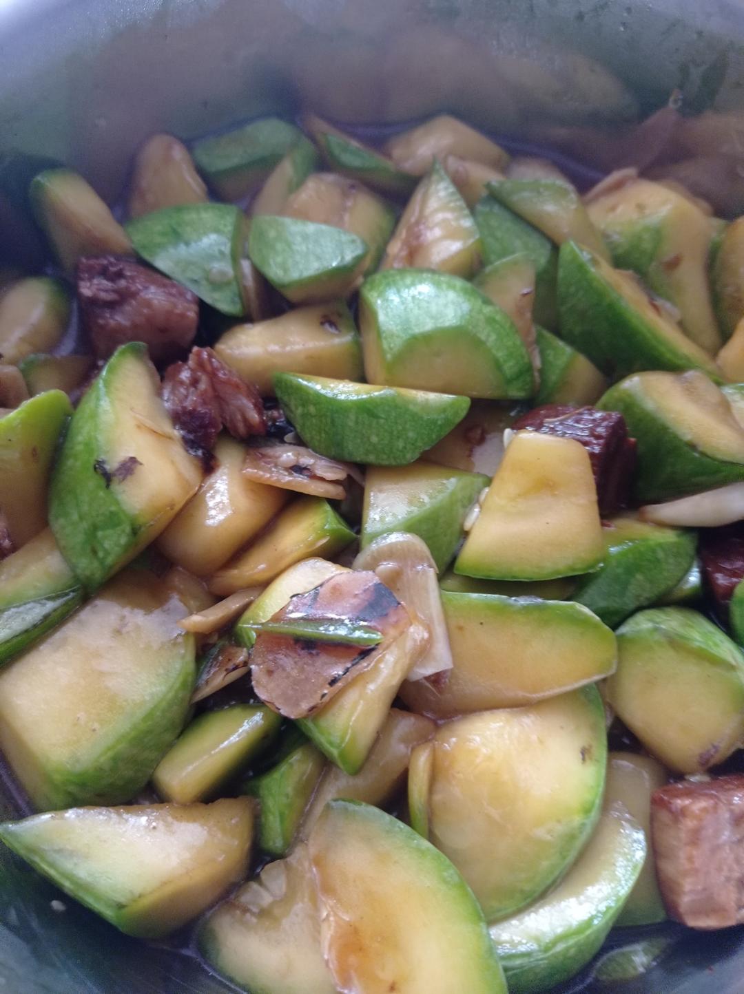 鲜嫩多汁，比鲍鱼还好吃红烧香菇