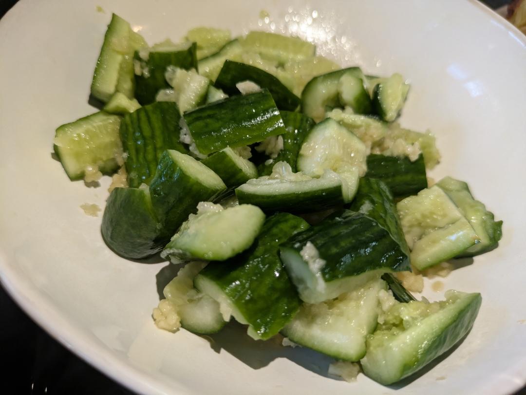 蒜泥黄瓜