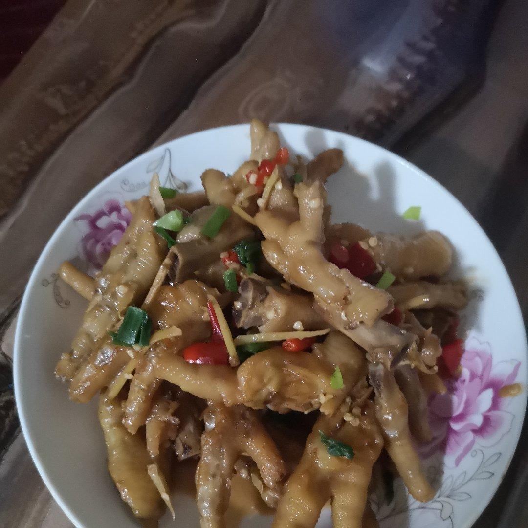 香辣烧鸡爪