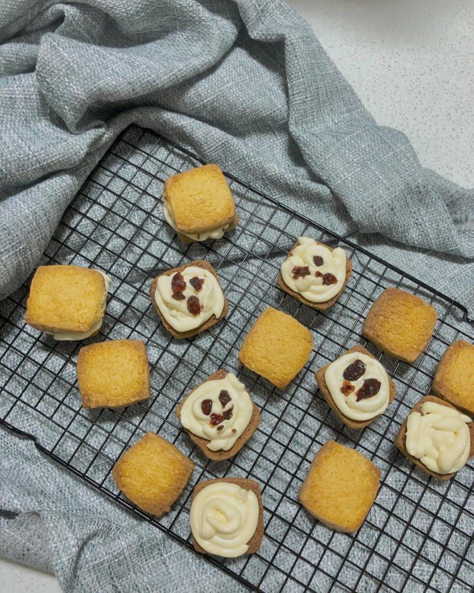 酥软馥郁的乳酪椰子三明治酥饼/烘焙视频饼干篇8