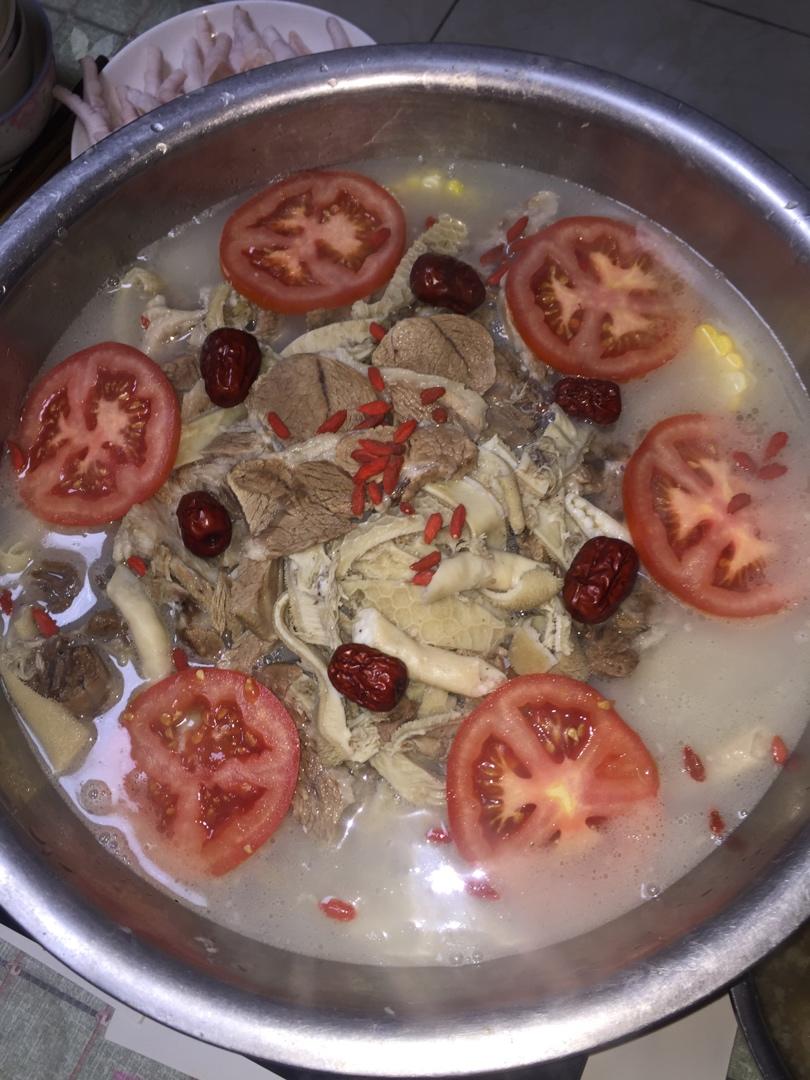 滋补羊肉汤锅