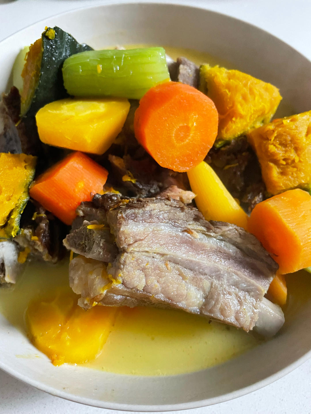 咸香味美 ｜ 腊排骨汤