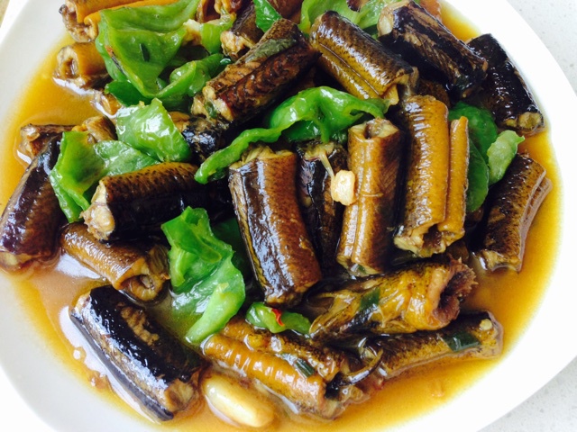 百圆服饰做的红烧黄鳝