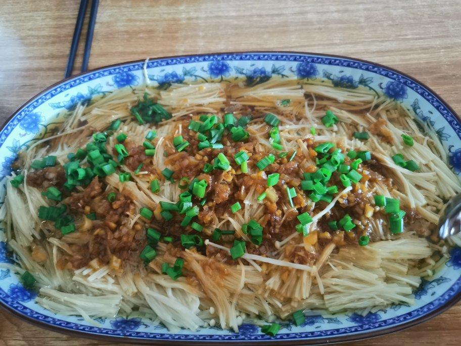 超级下饭的蒜蓉金针菇！好吃到爆