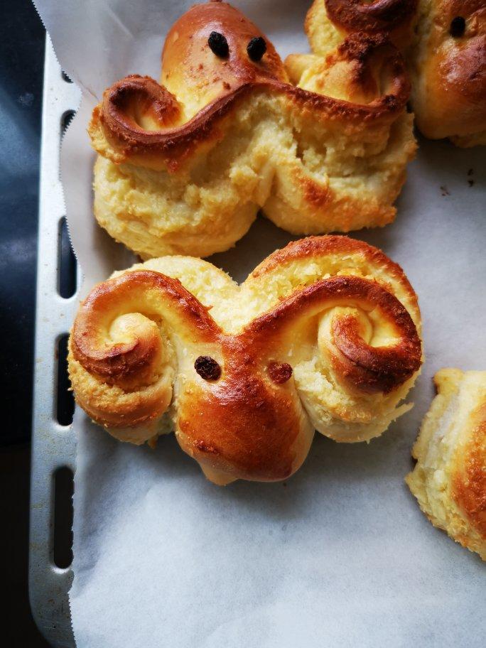 羊羊羊 🐏 椰蓉小面包、一次就成功‼️