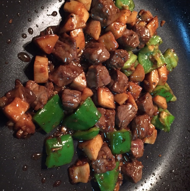 黑椒杏鲍菇牛肉粒