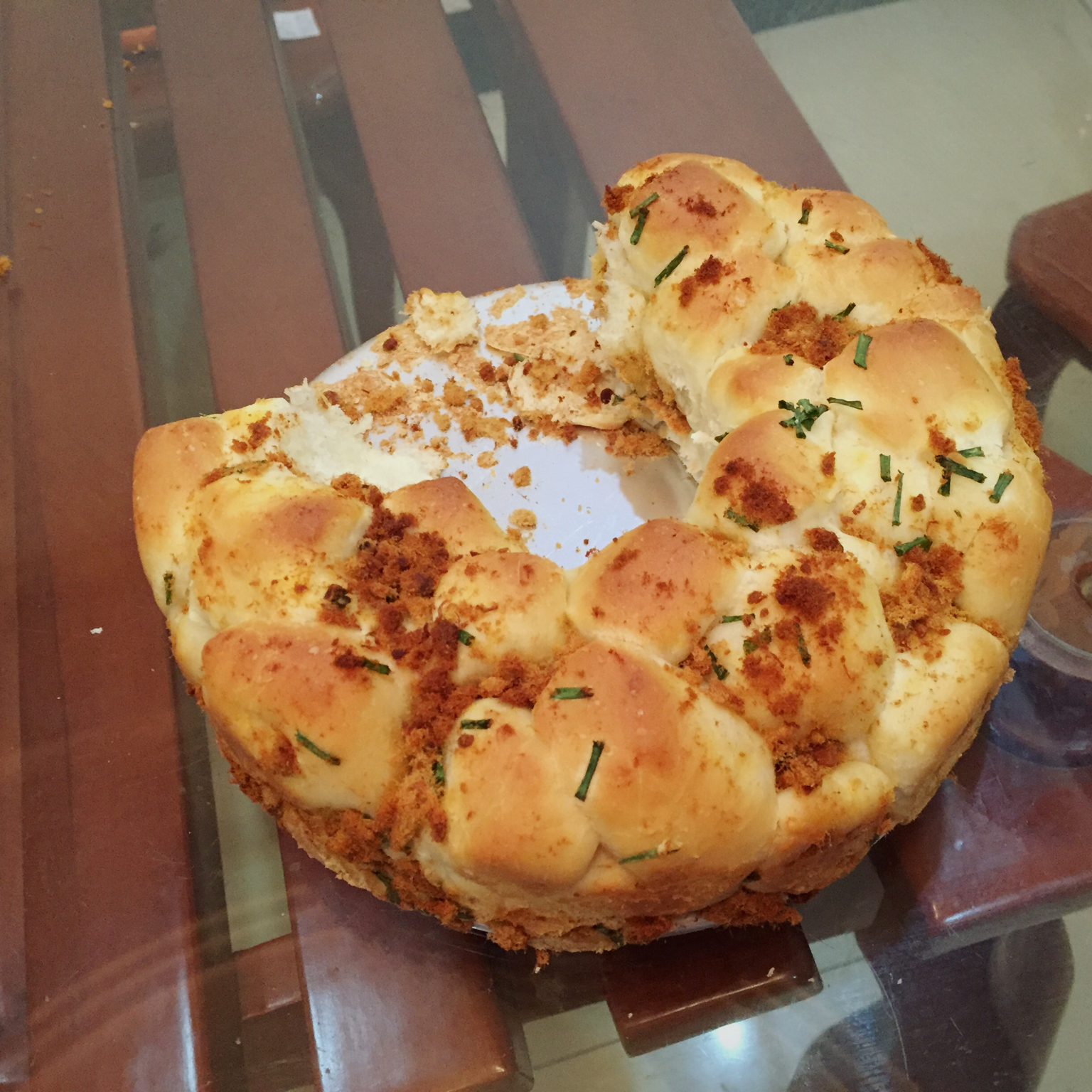 香葱肉松手撕面包