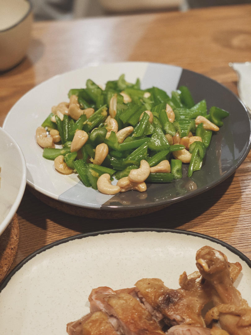 西芹炒腰果