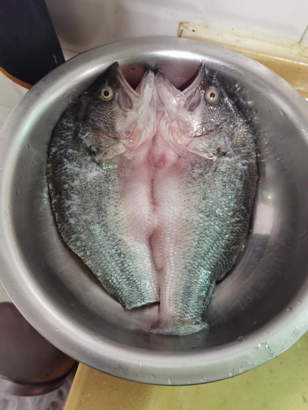不用烤箱的烤鱼
