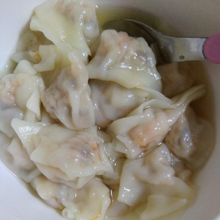 10个月宝宝辅食—鲜蔬虾仁小馄饨