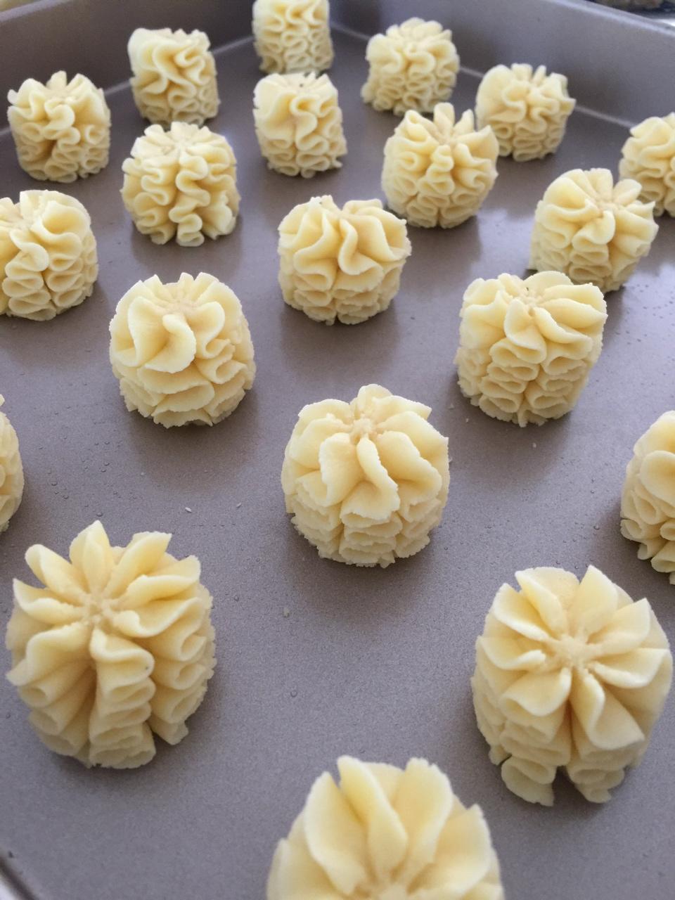 被业界猜了很久的网红牛油小花曲奇配方，酥的掉渣