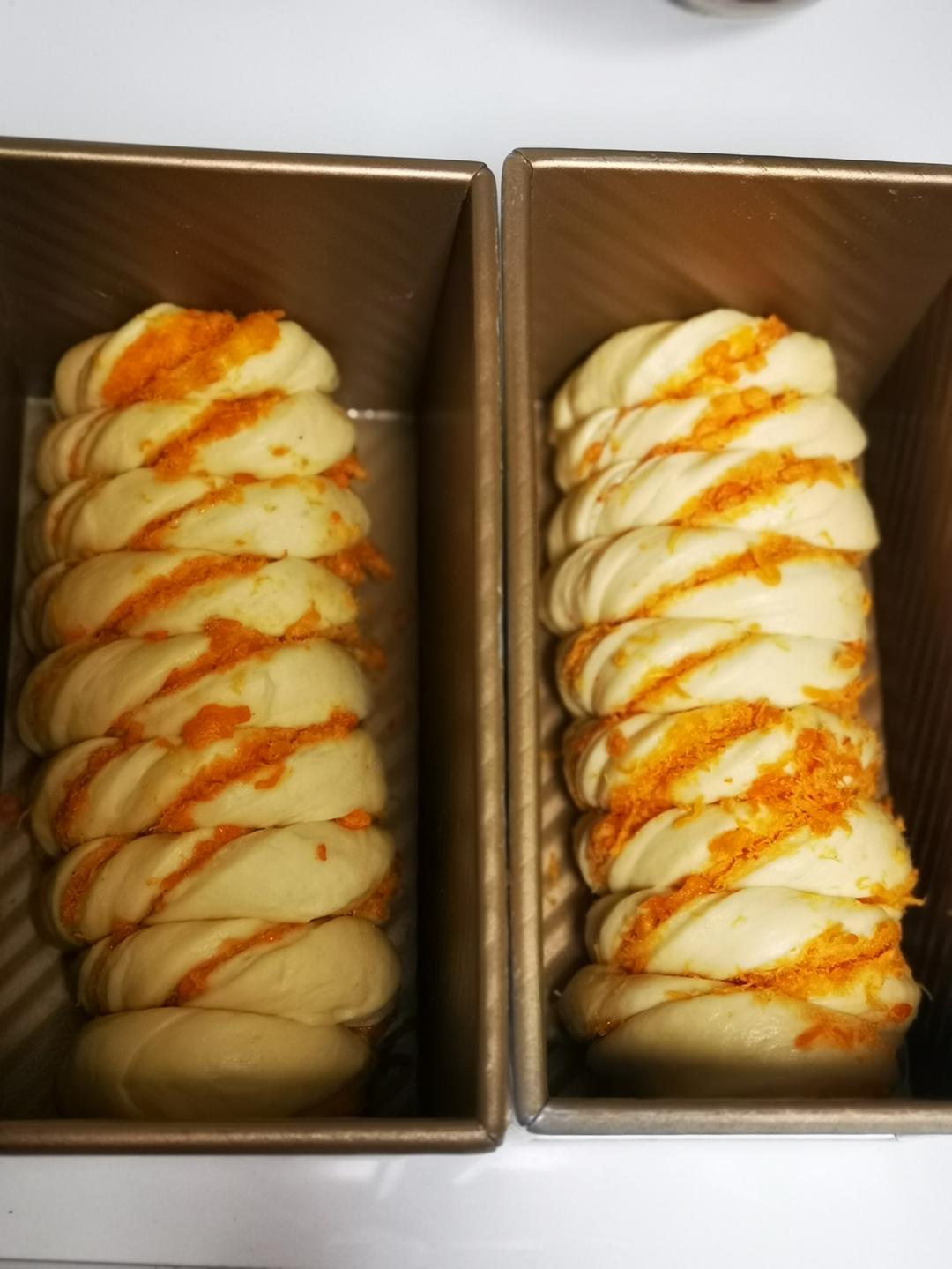 肉松吐司【超多料香爆马苏里拉】