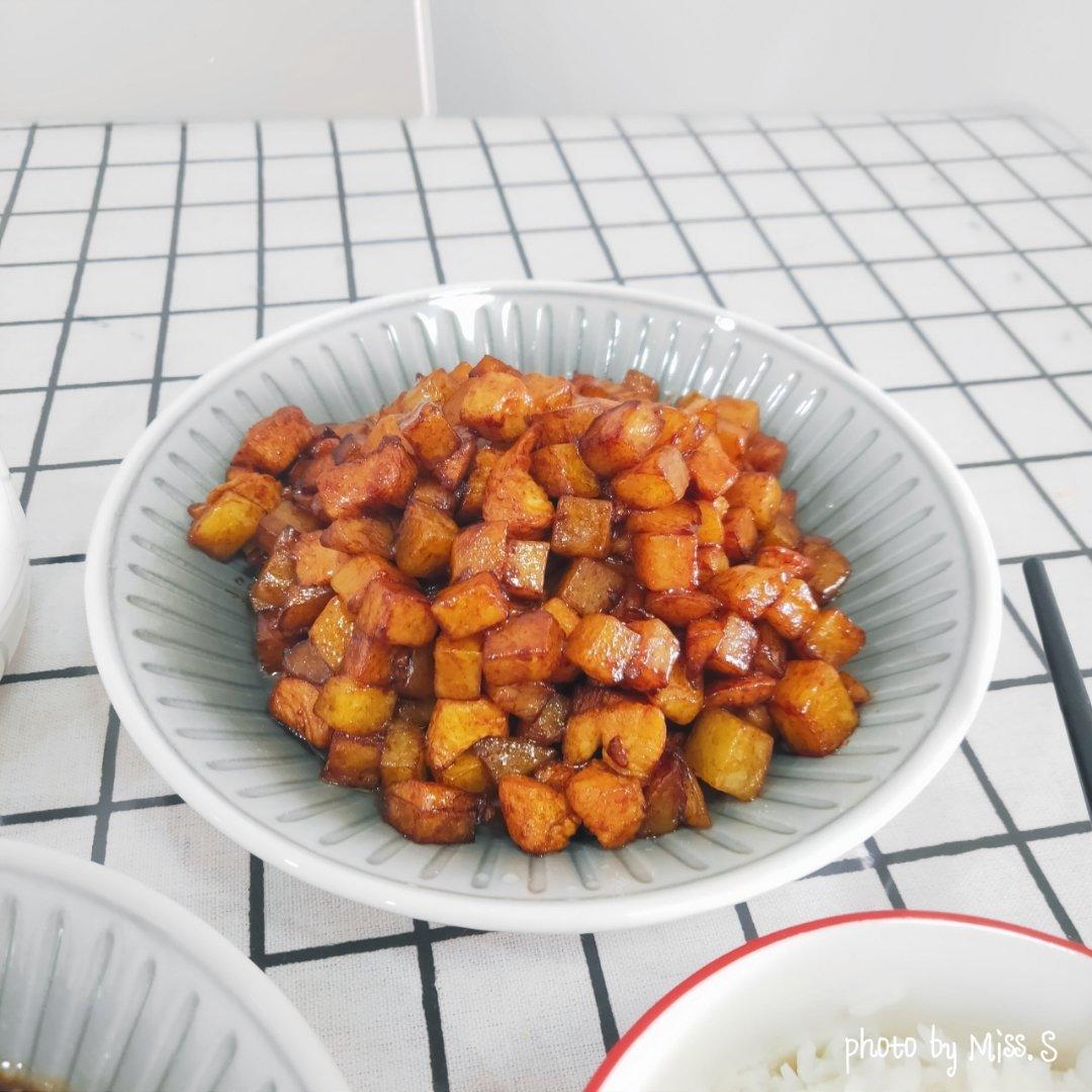 一道怎么做都好吃的干煎土豆鸡丁（红烧，咖喱，椒盐，孜然）
