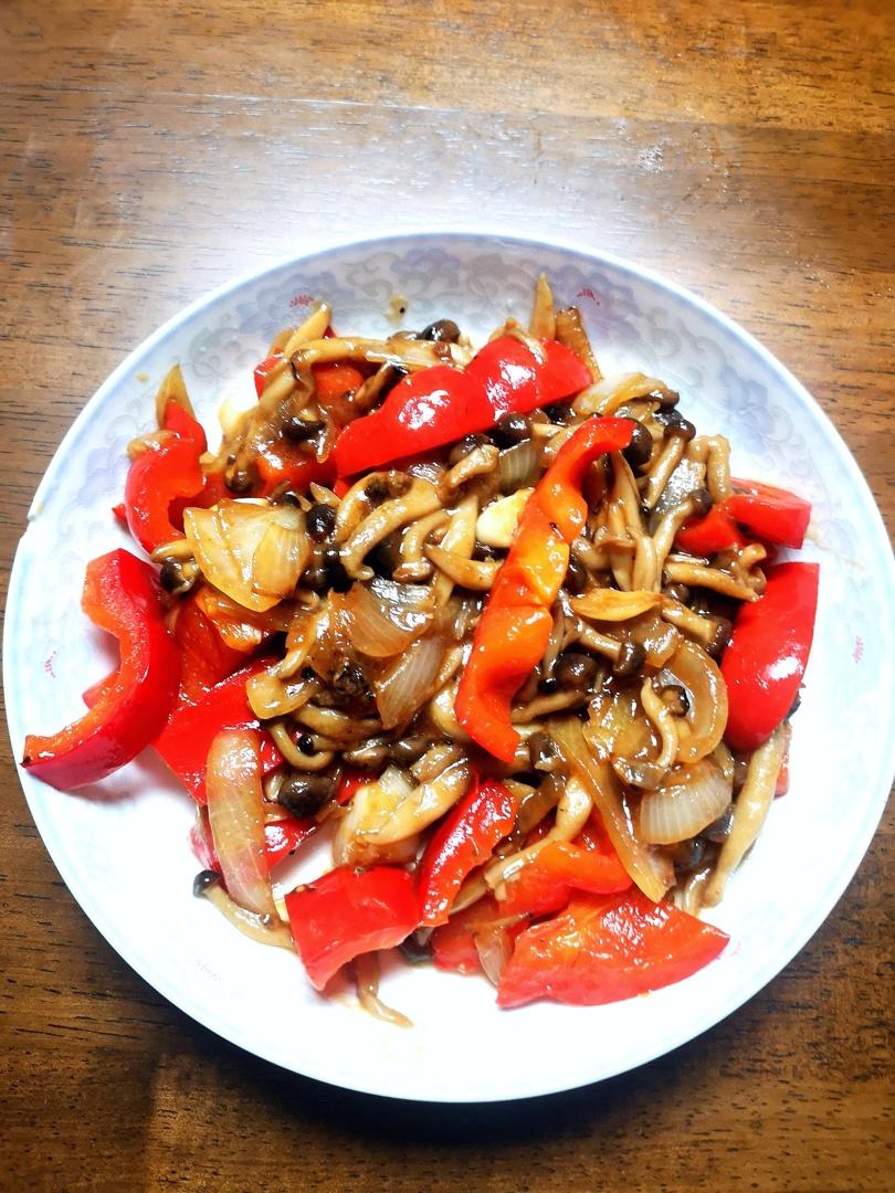 腊肠青椒小蘑菇