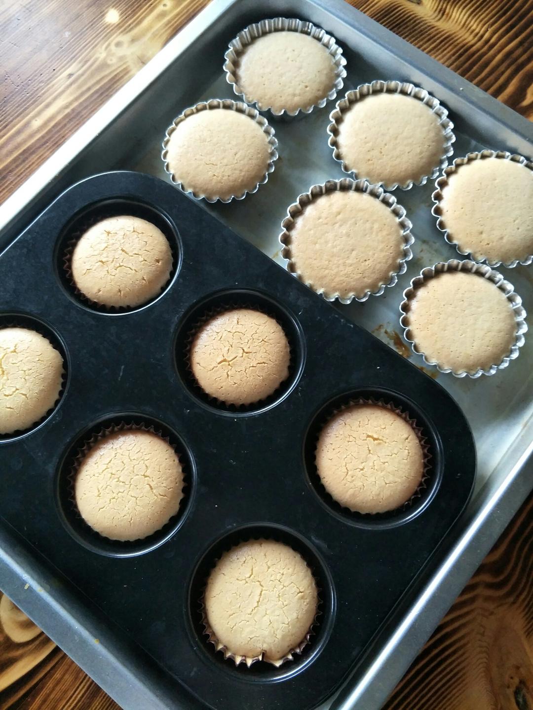 不塌不皱的光滑圆润版纸杯戚风（内含减糖版宝宝可吃）