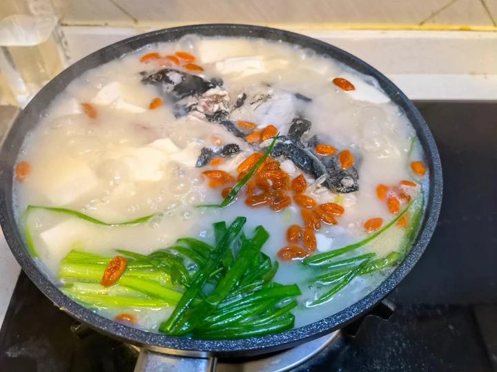 鱼头豆腐汤