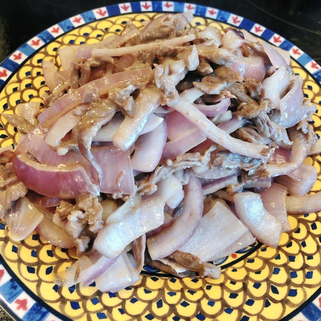 洋葱炒牛肉