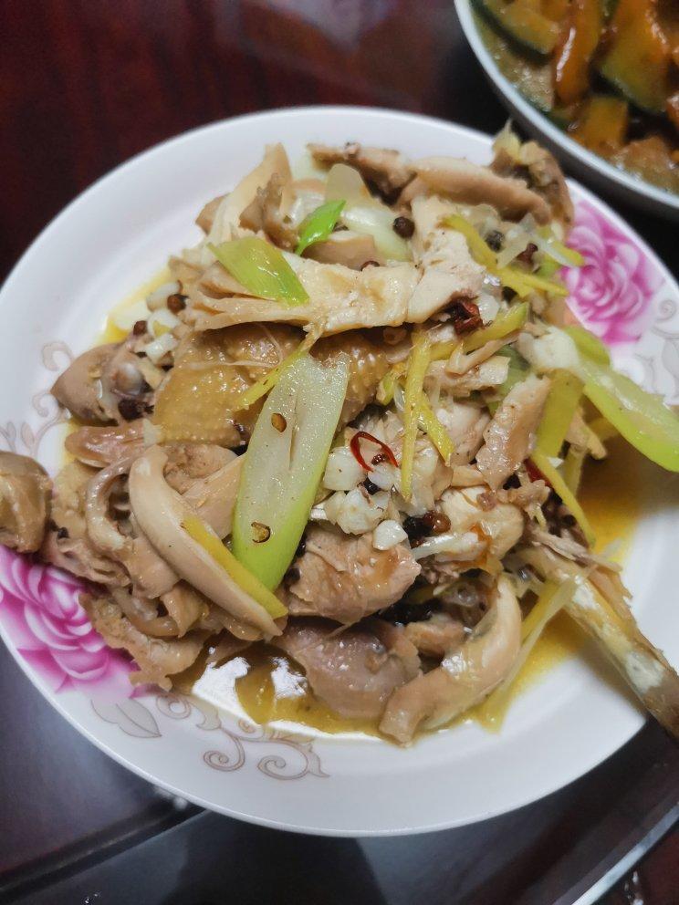 麻椒三黄鸡