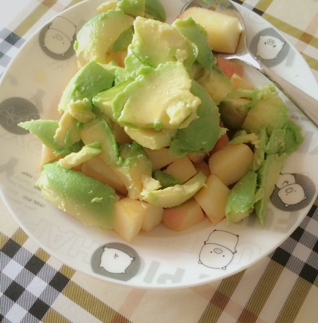 牛油果苹果蜂蜜