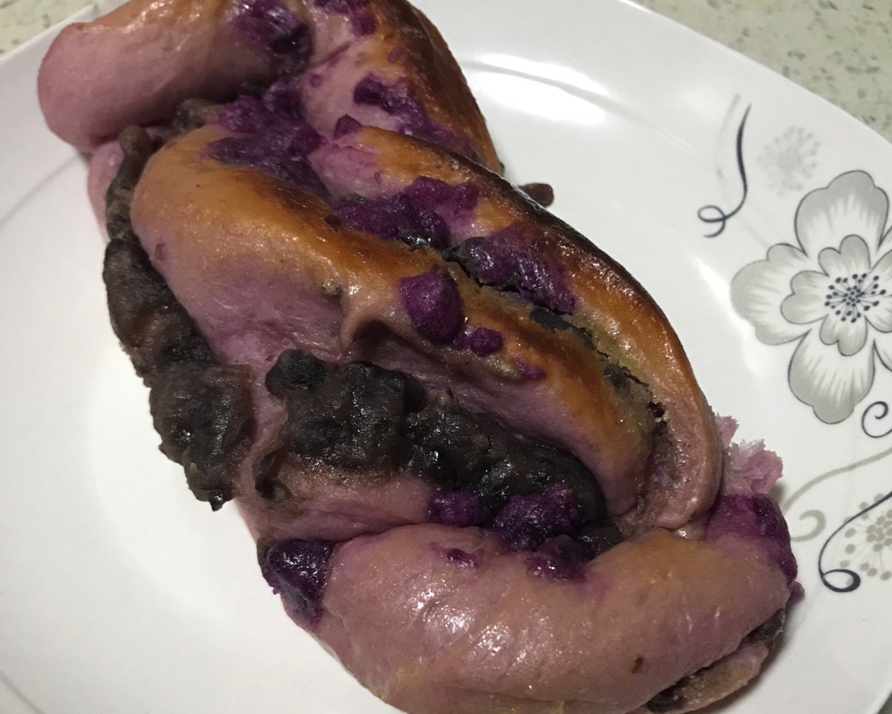 紫薯豆沙奶酥面包的做法