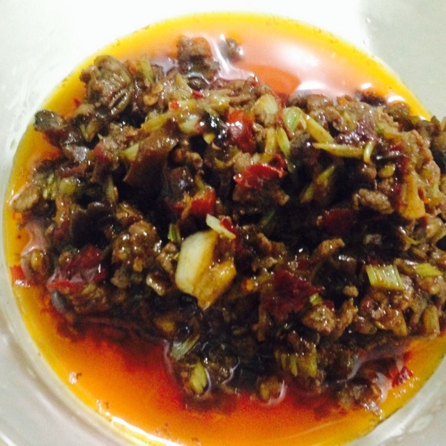 芹菜牛肉粒