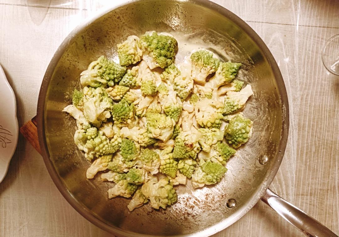 Choux Romanesco à la Crème：奶油煎罗马花椰菜