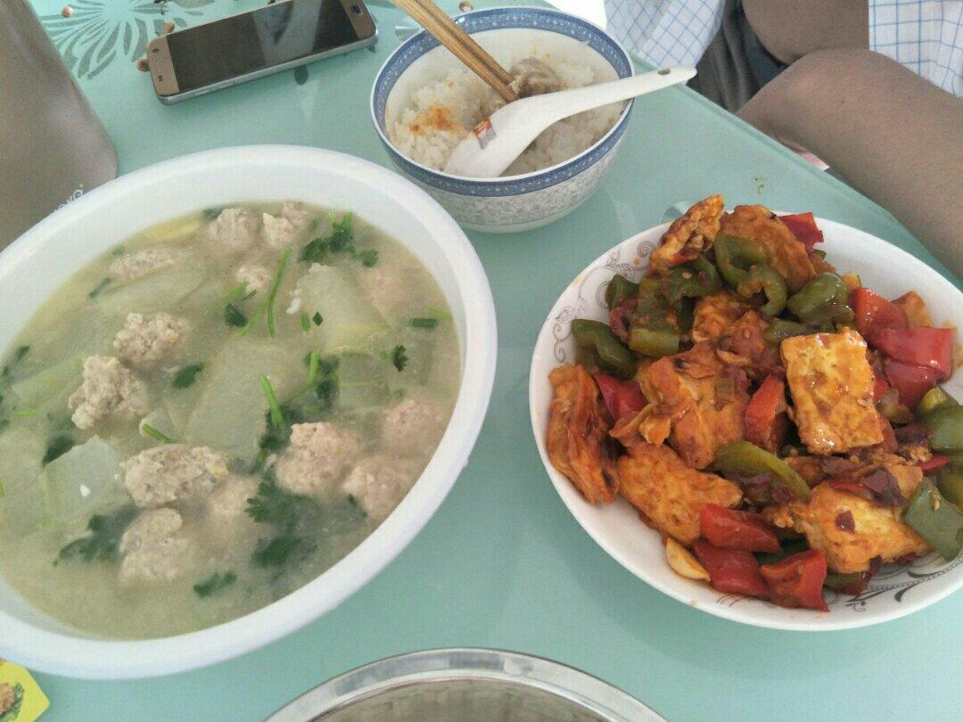 简单好吃的冬瓜丸子汤