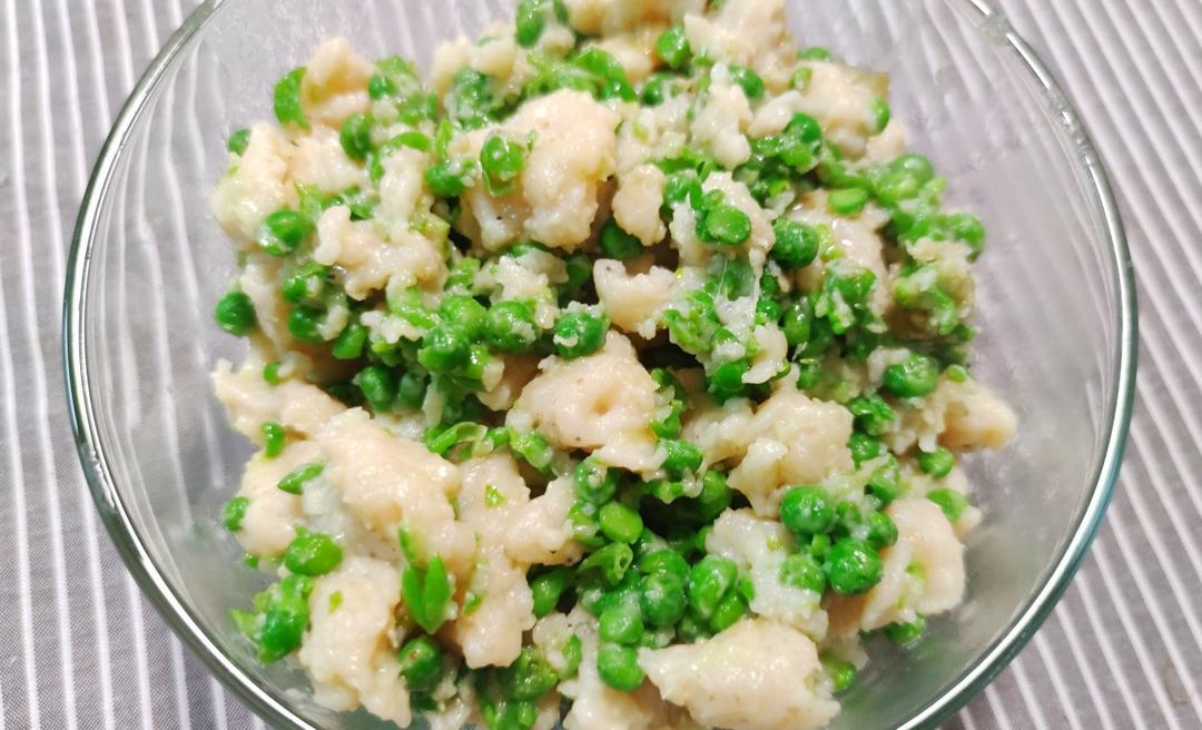 蒜香青豆马铃薯疙瘩