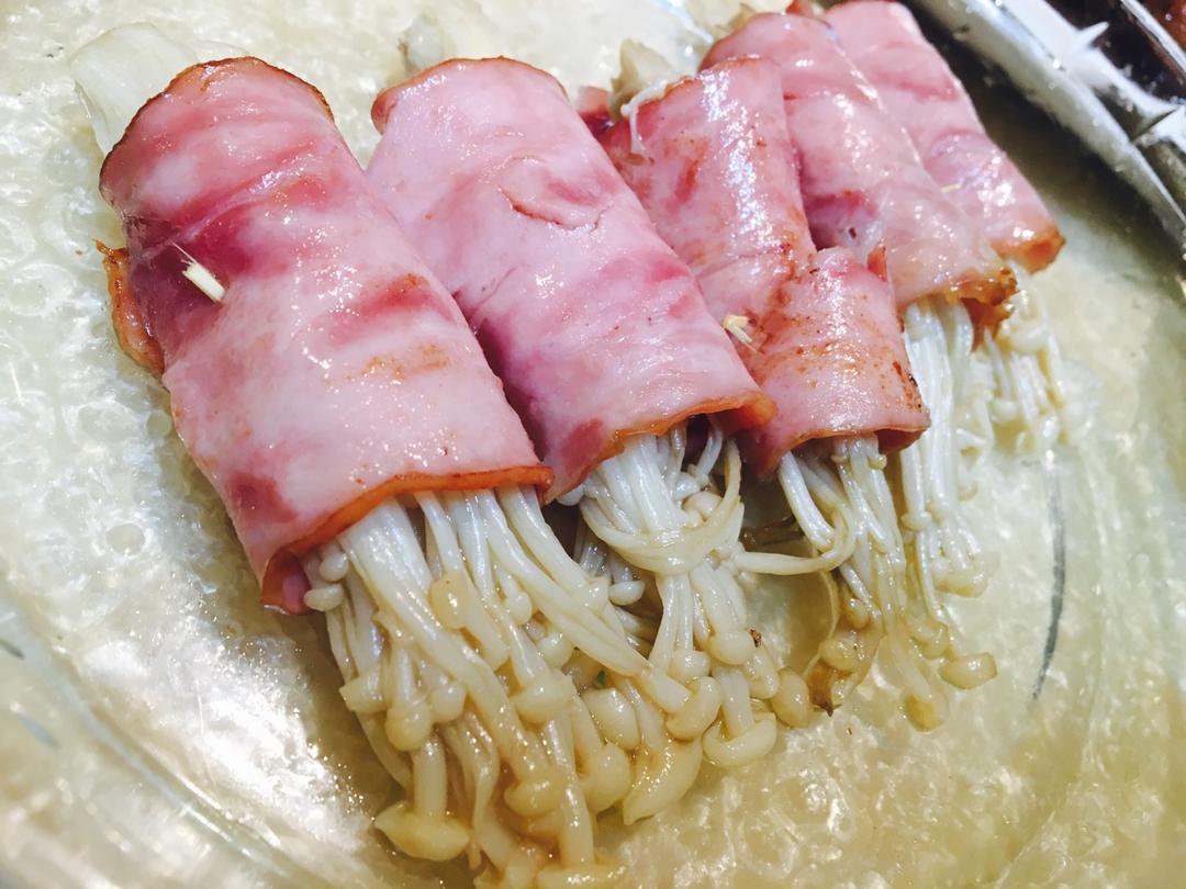 香煎培根金针菇卷