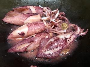 鹭鹭小海鲜－烤小鱿鱼（烤有膏小管）的做法 步骤3