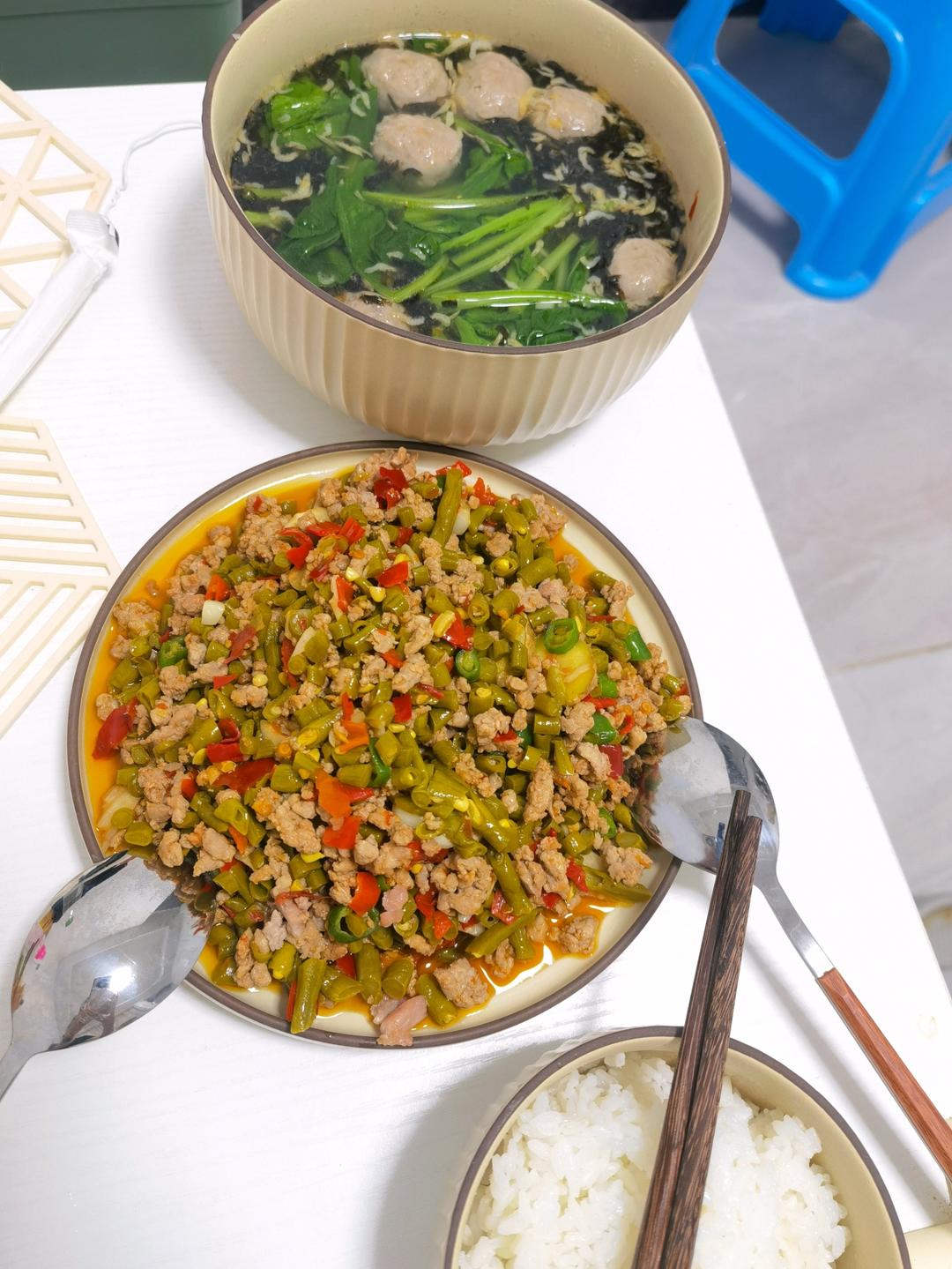 下饭菜之神：酸豆角肉沫