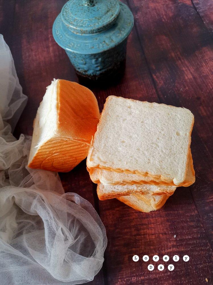 超柔牛奶棉花吐司（最详细的吐司食谱）