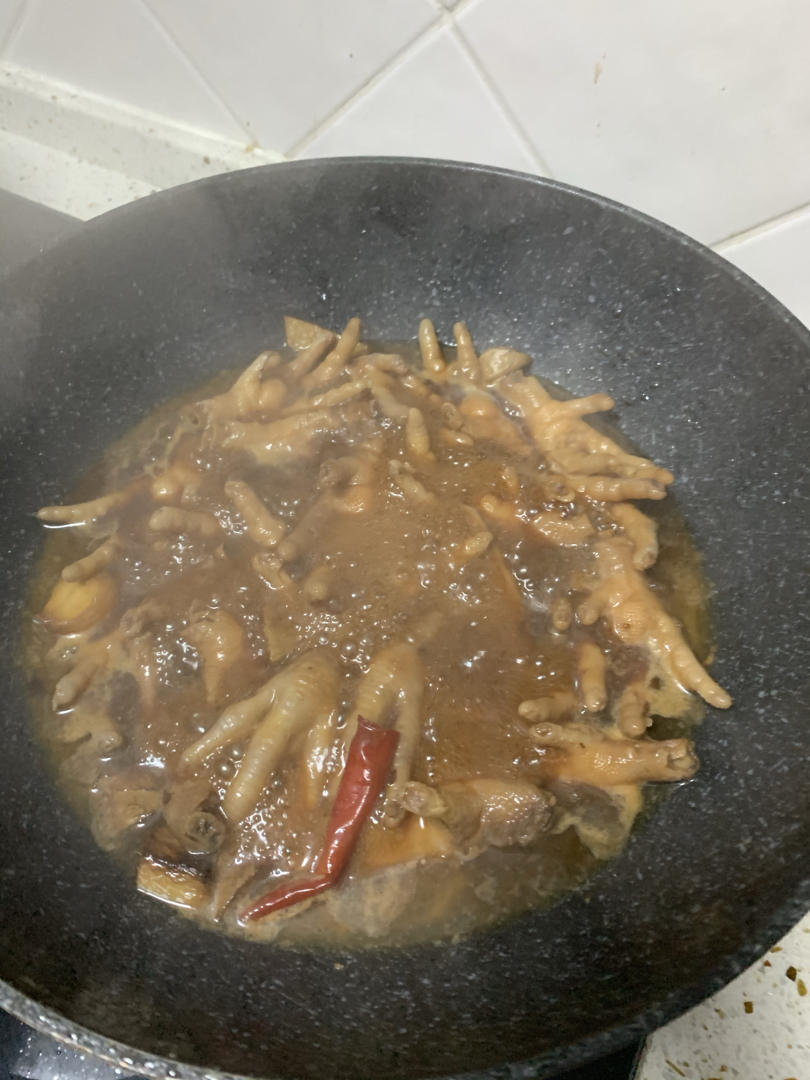 “销魂”卤鸡爪