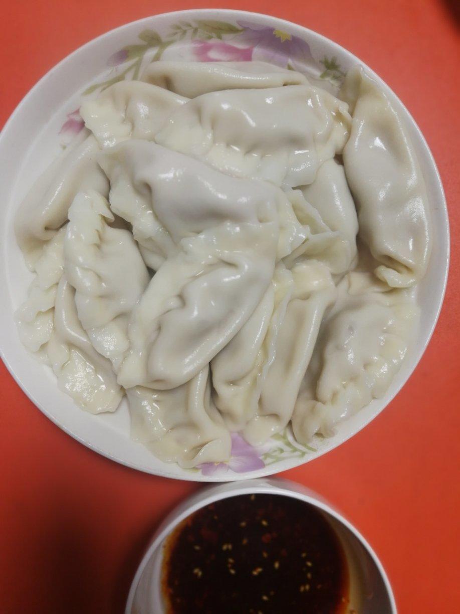 羊肉流油饺子