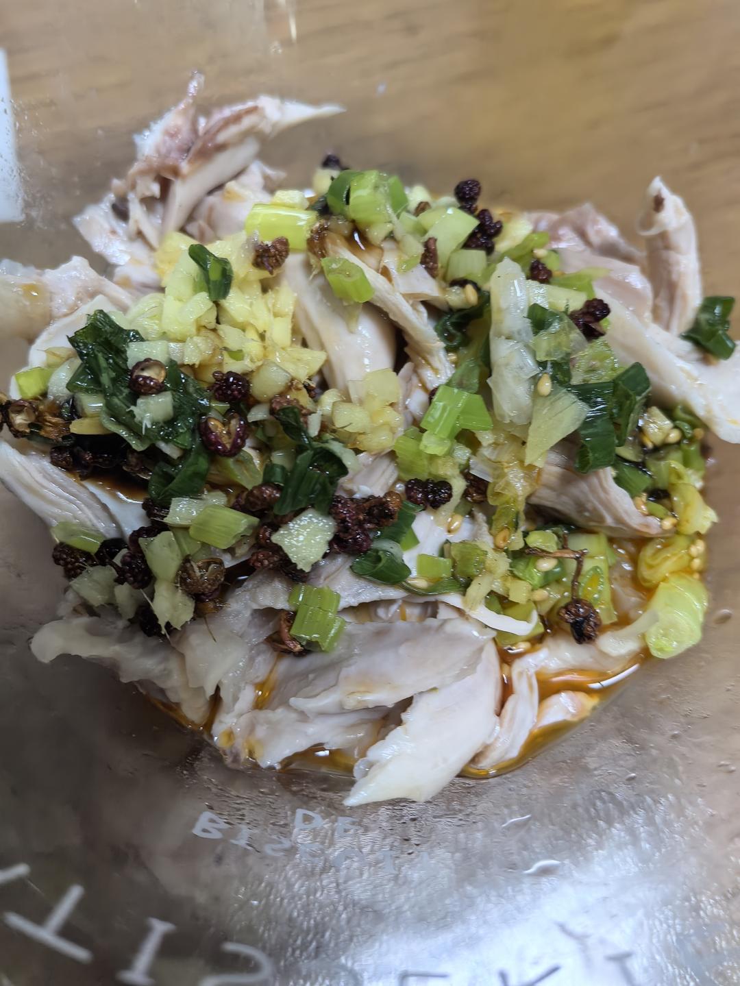 手撕姜葱鸡腿
