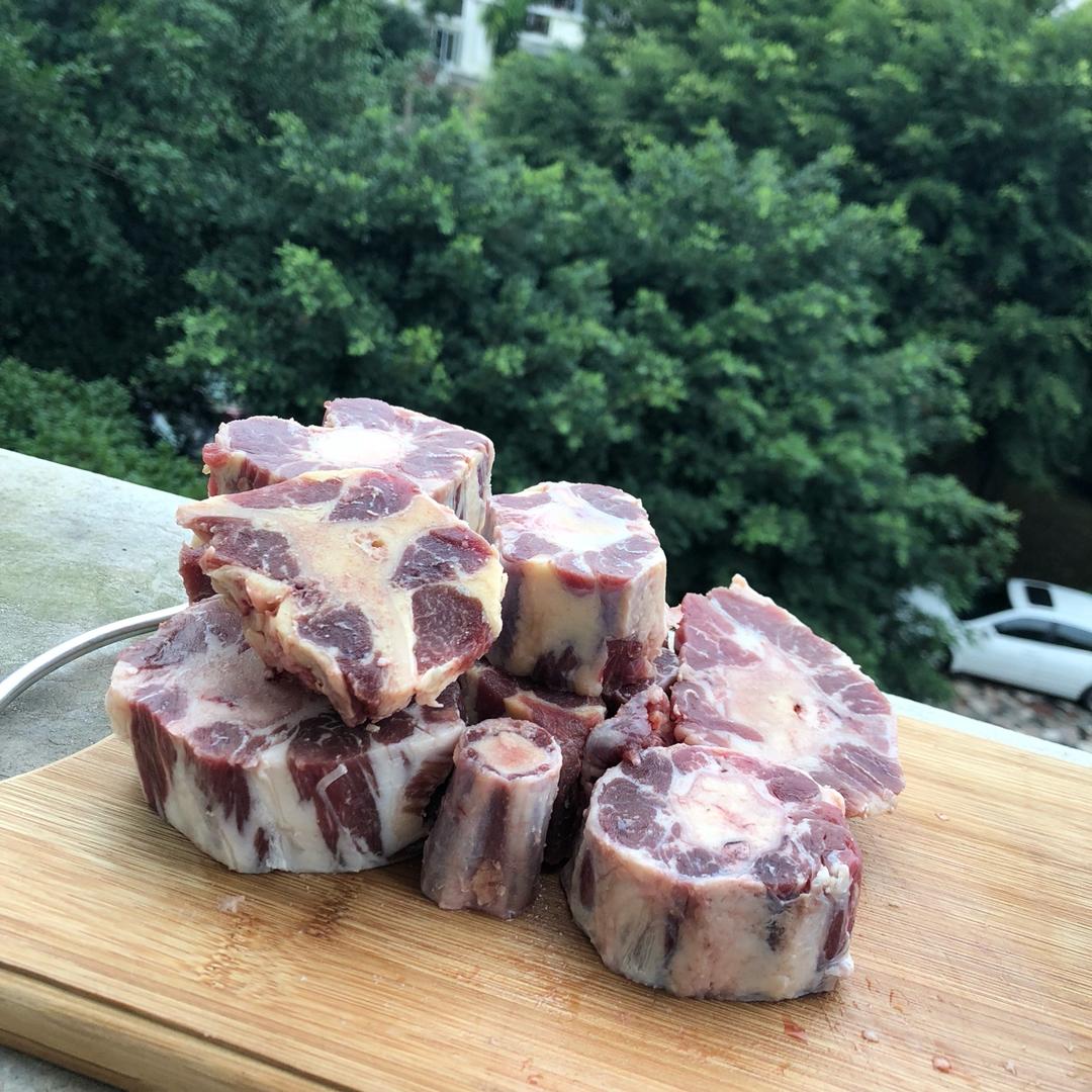 法式红烩牛尾(传统法式是懒人心中的痛）