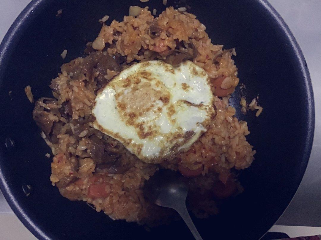 泡菜肥牛炒饭